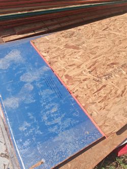 Plywood