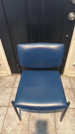 Office chairs (3) Total