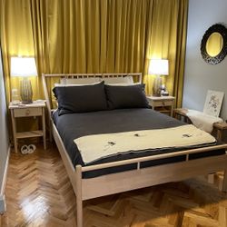 BJÖRKSNÄS Queen Bed + 2 Nightstands – Scandinavian Birch Set