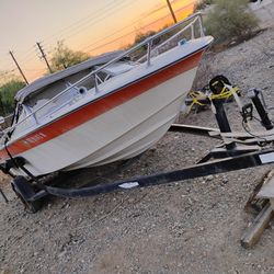 Speed Boat With Ford 302 V8 Engine 