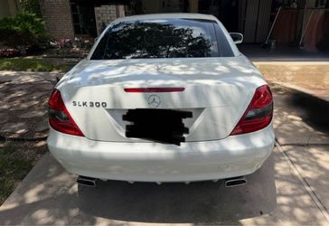 Mercedes Benz 2010 SLK 300