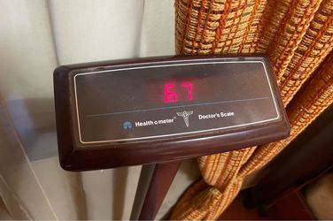 Vintage Mid Century Health O Meter Model 230 Doctor's Scale