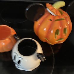 Three Pieces Of Pumpkin Decor 