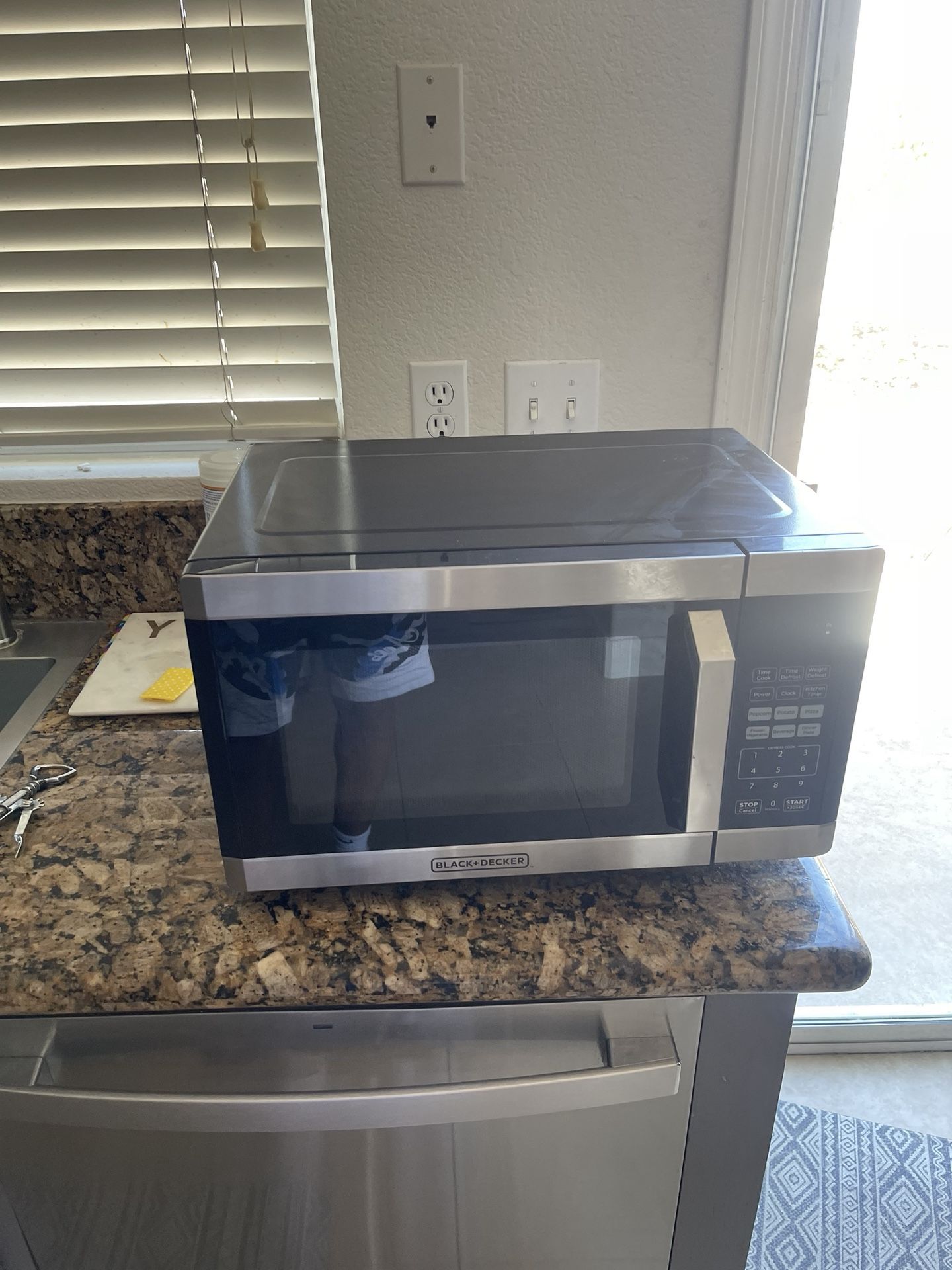 Black Decker Microwave