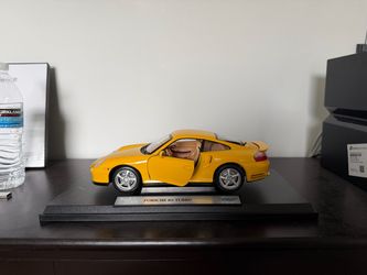 Welly 1:18 Porsche 911 Turbo (996) Diecast Model