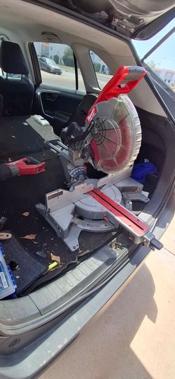12" dual bevel sliding miter saw