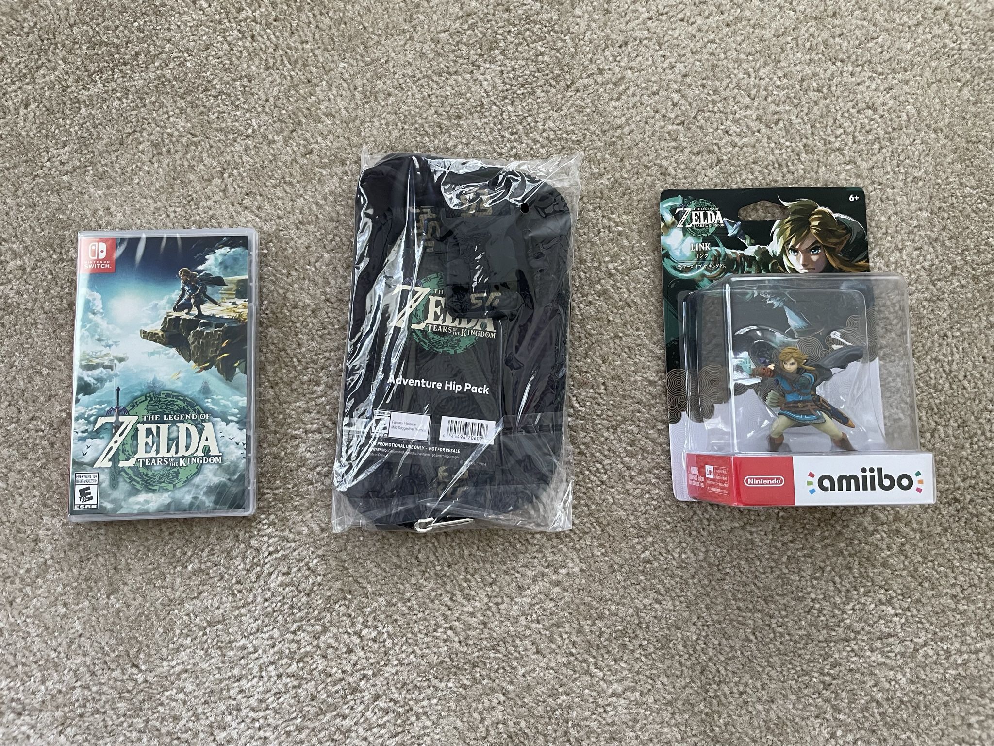 Brand New Zelda Tears of the Kingdom Game With Link Amiibo & Adventure Hip Pack