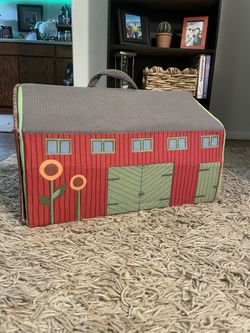 soft foldable farmhouse baby toy with animals