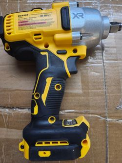 20v DeWalt impact wrench 1/2in tool only
