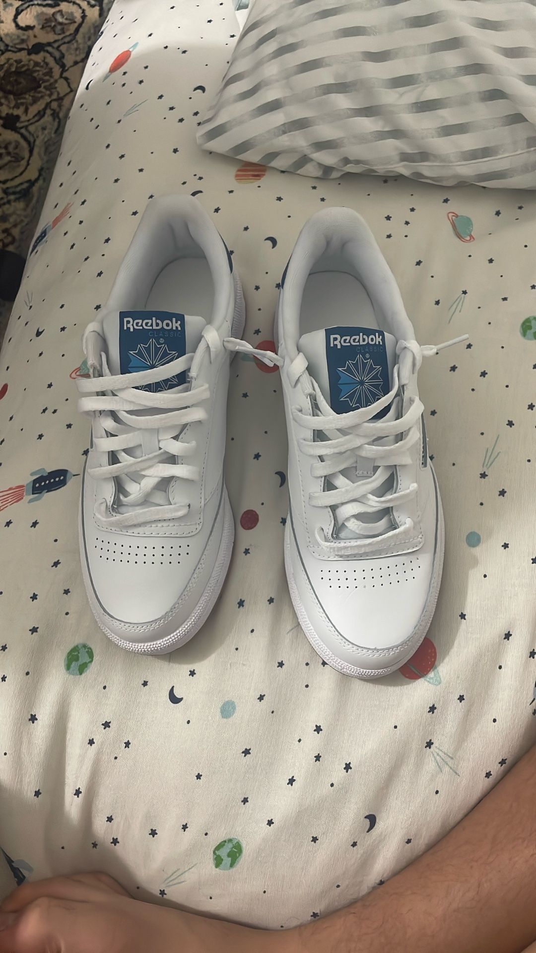 Women’s Club C 85 BLUE Reeboks