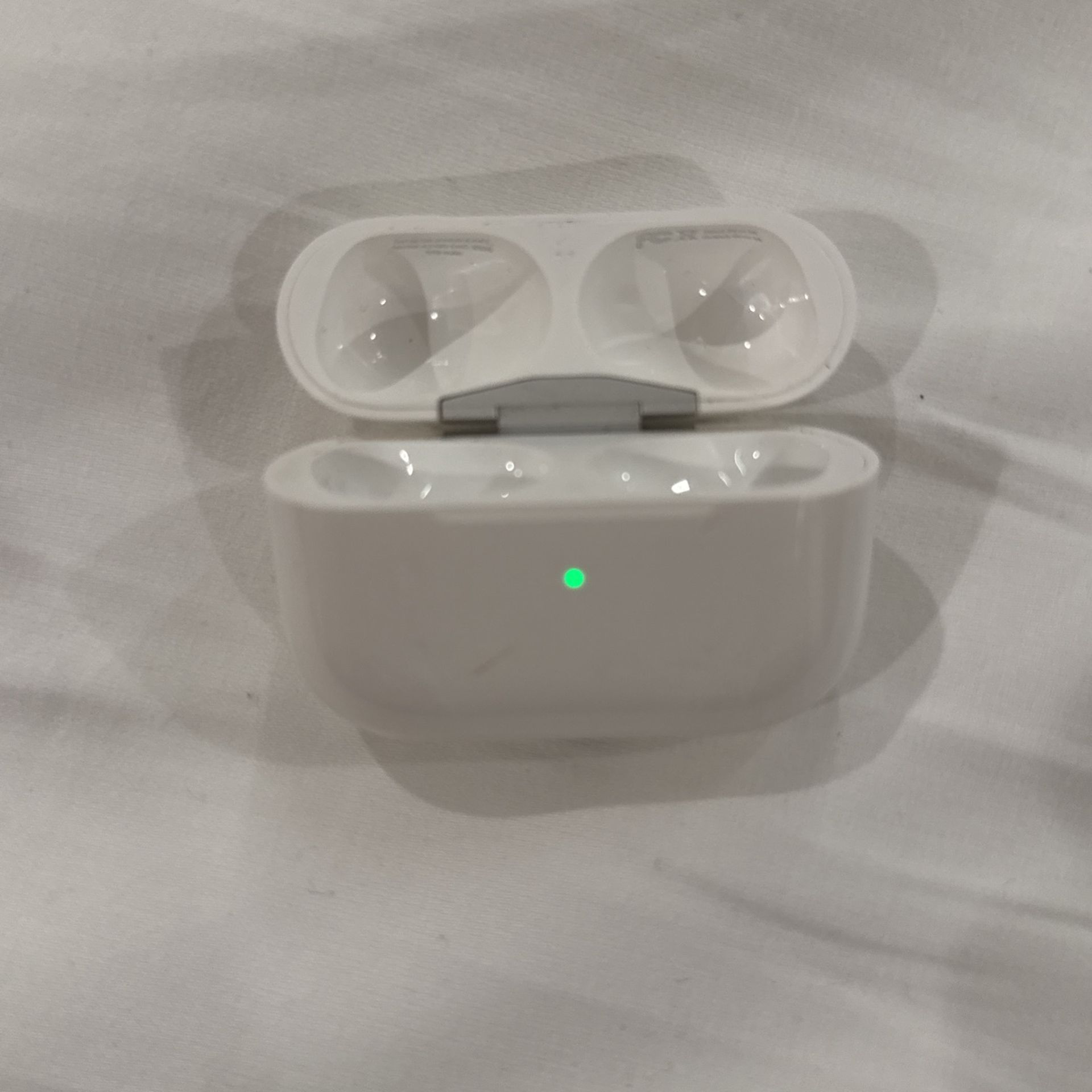 Airpod CASE ONLY 1st Gen A2190