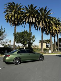 Full Roll Matte Metallic Moss Green