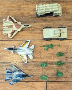 Kids War Play Toys and Action Figures