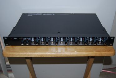 Tascam MH-8 Headphone Amplifier ~ 8 Channels, Excellent Condition, Barely Used