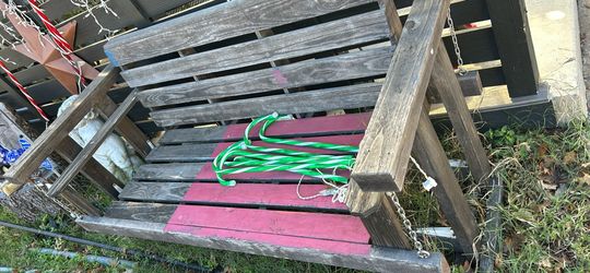 Wood Swinger Bench 
