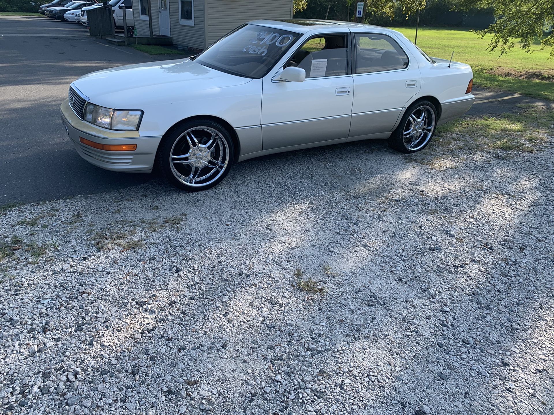 R&K CASH CARS STARTING AT $1400 AN UP