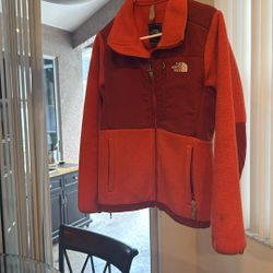  North Face  Size S. 