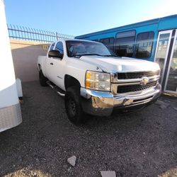 2009 Chevy Silverado 2500 4x4Motor 6.0
