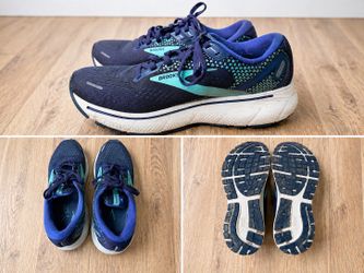 Women’s Brooks Tennis Shoes size 7.5