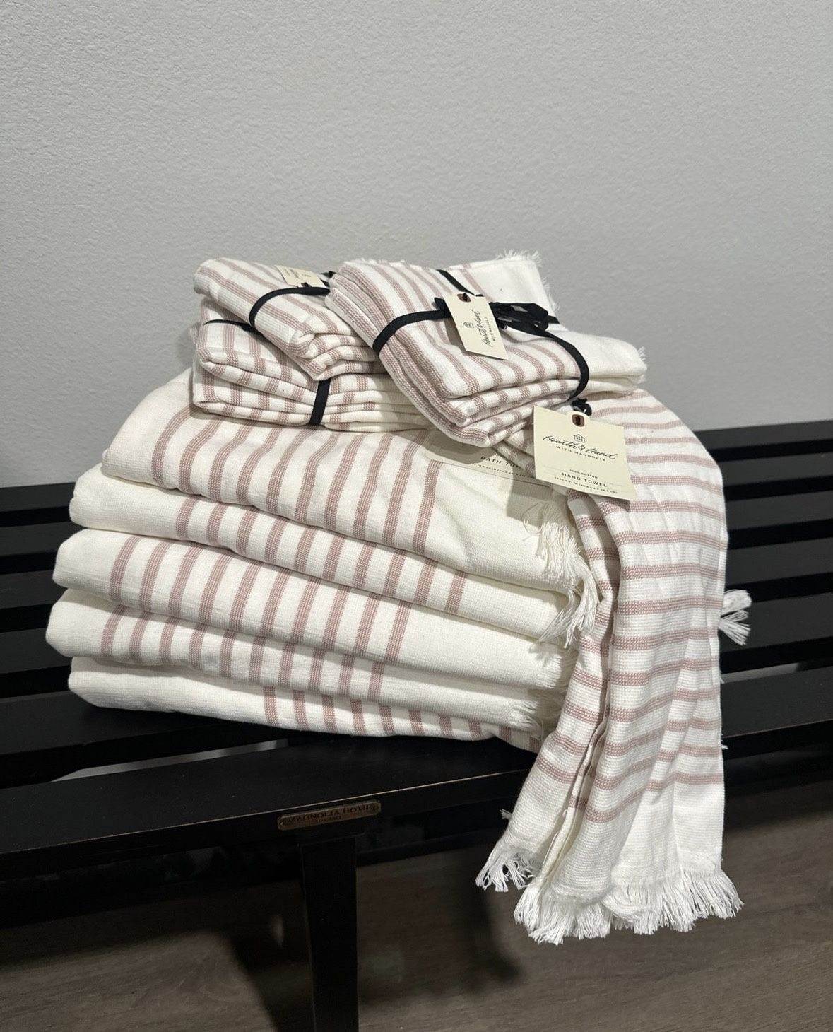 MAGNOLIA BATHTOWEL SET