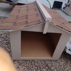 Custom-made Large Dog House Single Roof Guarantee No Leak