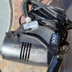 300 PSI Air Compressor For Automobile. Multiuse.