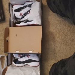 "KIDS"BRAND NEW JORDAN 6'S