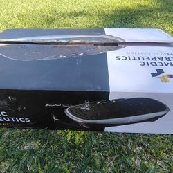 New Medic Therapeutics Vibrating Foot Massager SPECIAL EDITION New