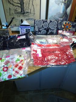 Purse, scarves, aprons, and key fob lot