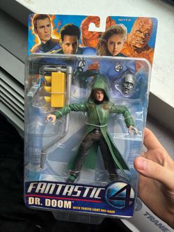 Dr. Doom Action Figure 2005 ToyBiz Marvel