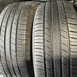245-60-18 Michelin 