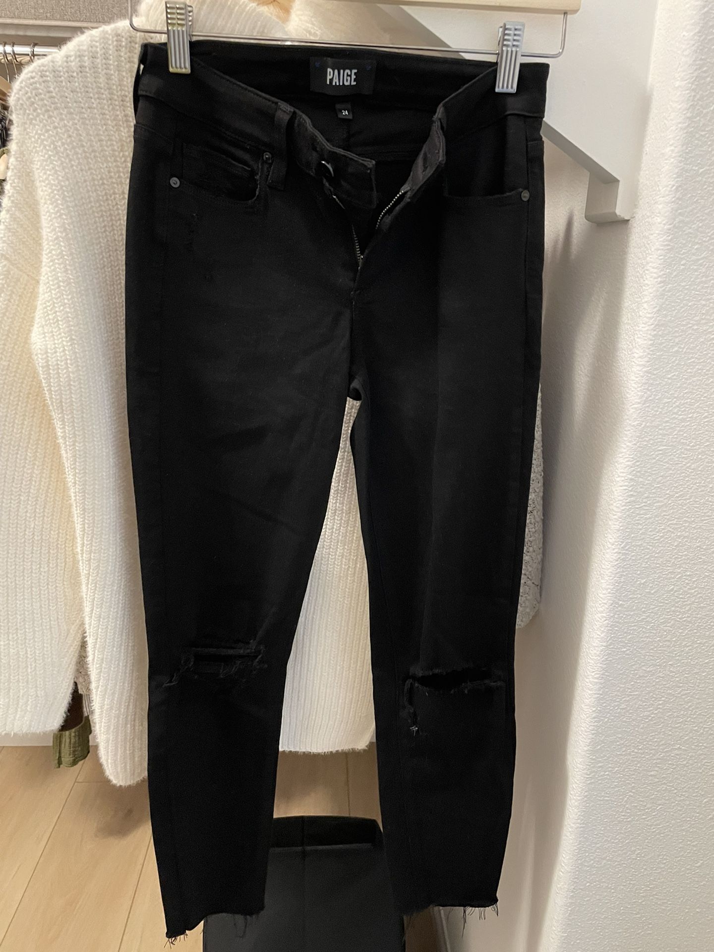 Paige Black Distressed Jeans Womens 24