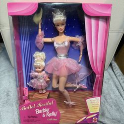 VTG 1997 Ballet Recital Barbie & Kelly Dolls Gift Set Never taken of the box