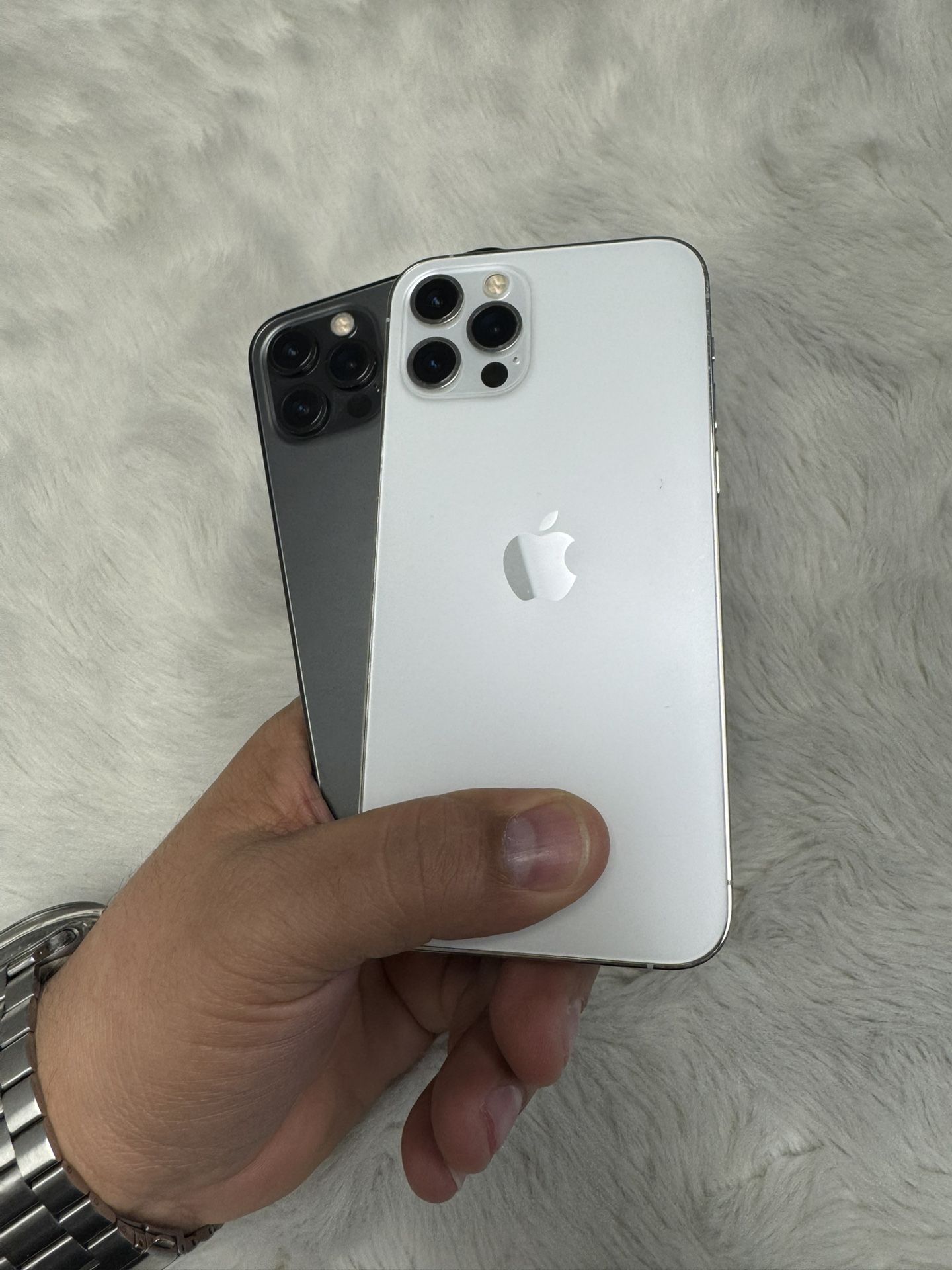 Apple iPhone 12 Pro 128GB Unlocked $350