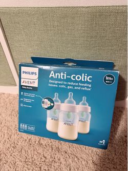 Philips Avent anti-colic bottles.