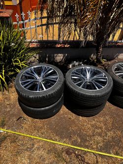 Extra Set of tires and rim