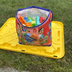 Mega Blocks- Pastel Colors