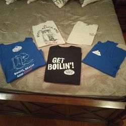 Five Men's Assorted Xlarge T Shirts And Tank Tops 