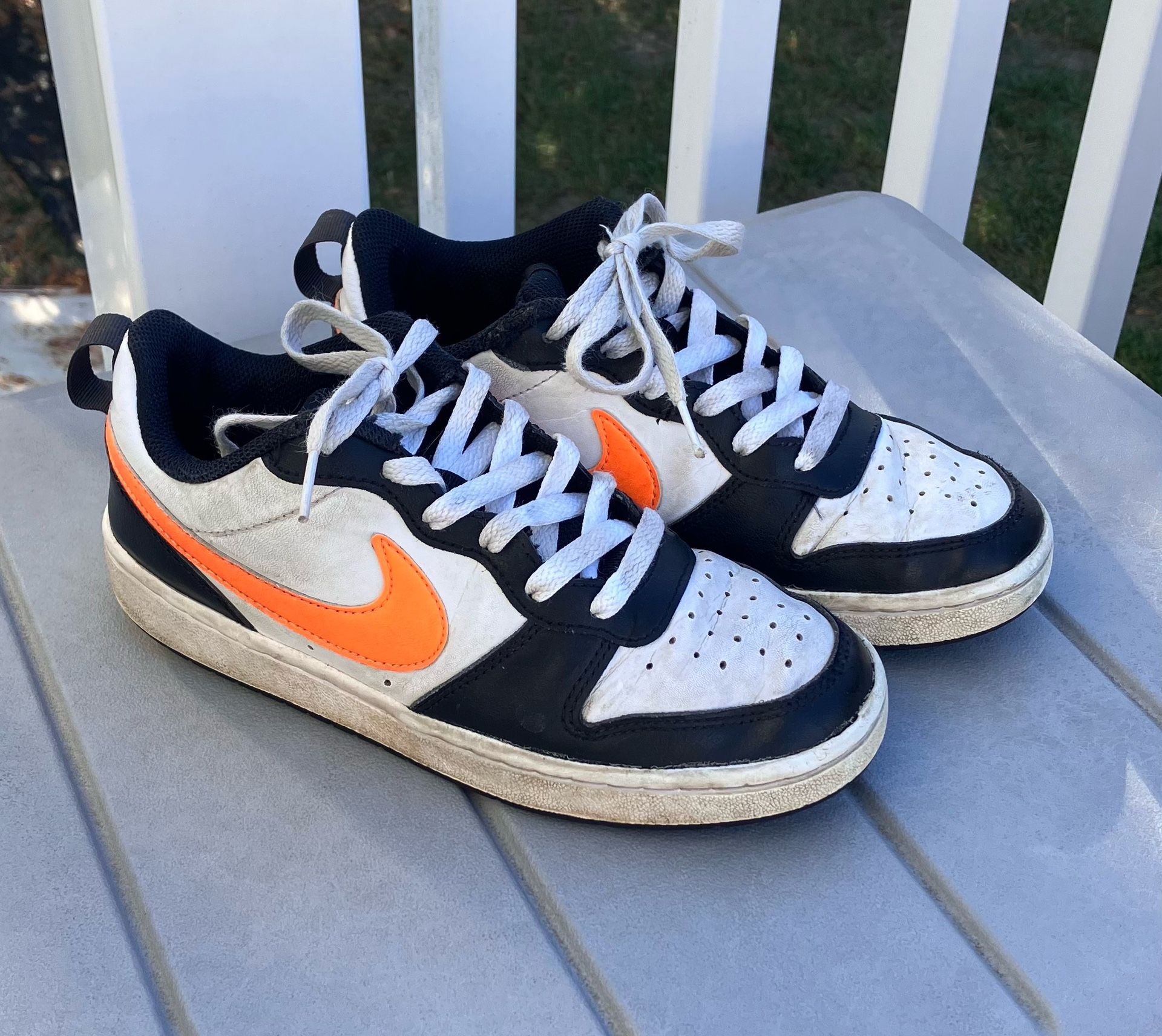Nike Court Borough
