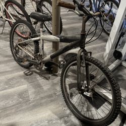  Mountainbike Hybrid