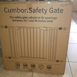 Brand new baby gate