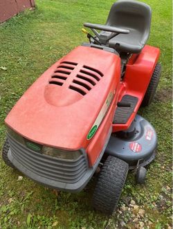 Scott's riding mowers 42" deck S1642