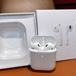 Αpplе 2nd Generation Bluetooth Headsets Earbuds Earphone White Charging US.(Best Offer)