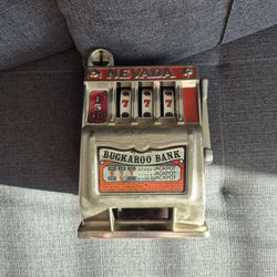 Vintage Slot Machine