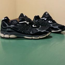 ASICS Gel-NYC Black/White Men’s Size 11