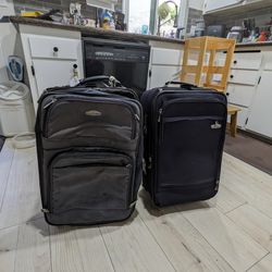Carryon Size Suitcase Dark Blue Luggage Set