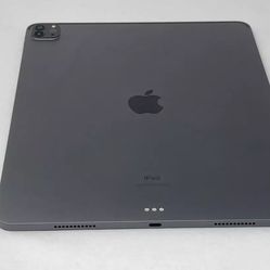Apple iPad 5th Generation 2TB FOR PARTS 