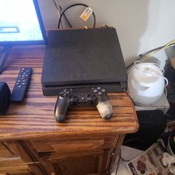 Ps4 With One Controller