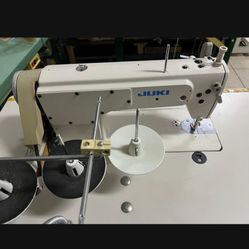 YUKI single needle sawing machine