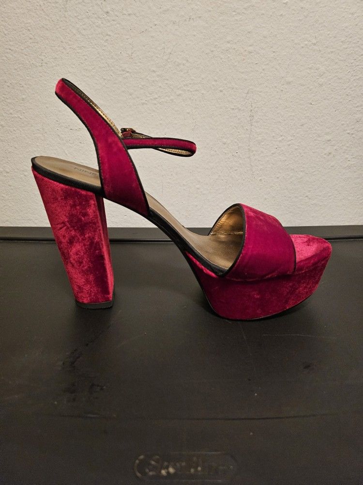 Red Velvet Nine West Heels